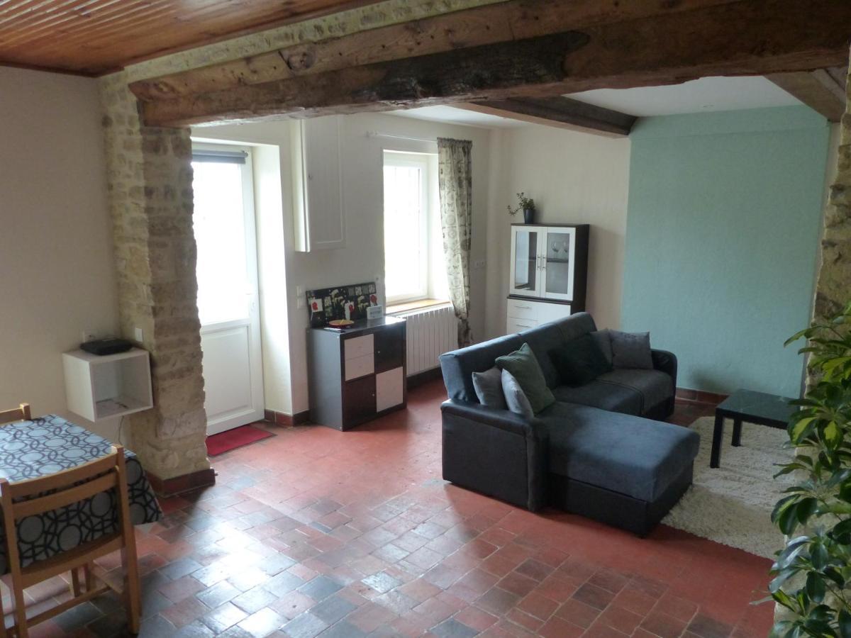 Jolie maison pour 4 à 6 personnes Ellon Exterior foto